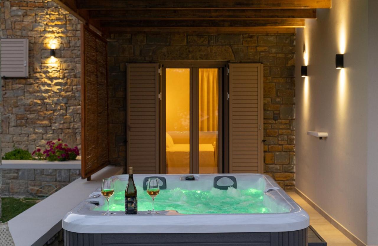 Quinta Essentia Suites Foiniki Екстер'єр фото